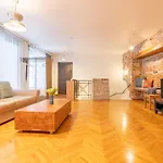 Old Town - Viru Gate Apartament Tallin
