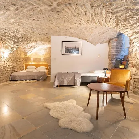 Old Town - Viru Gate * Tallinn