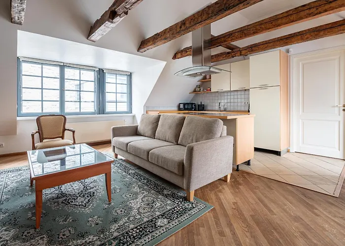 Old Town - Viru Gate