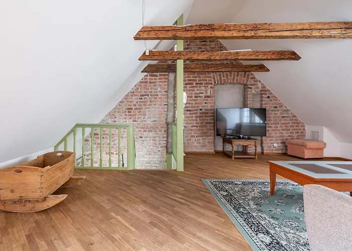 Old Town - Viru Gate タリン