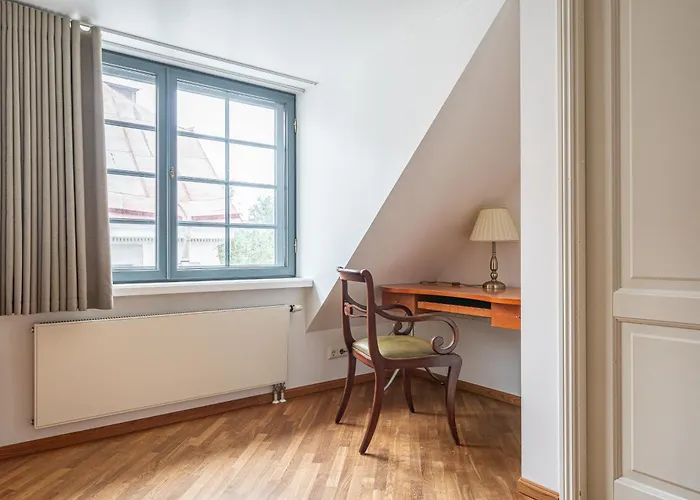 Old Town - Viru Gate