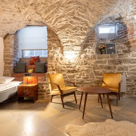 Old Town - Viru Gate * Tallinn