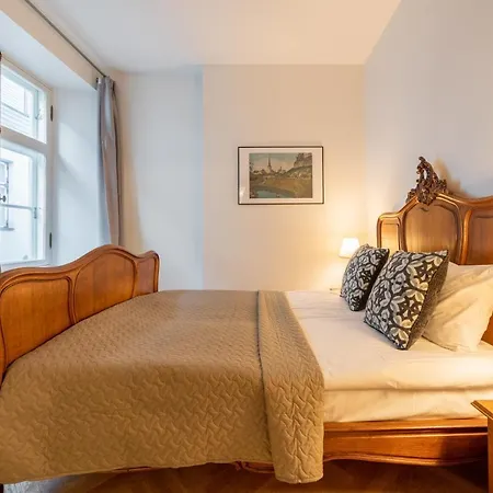 Old Town - Viru Gate * Tallinn