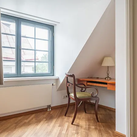 Old Town - Viru Gate